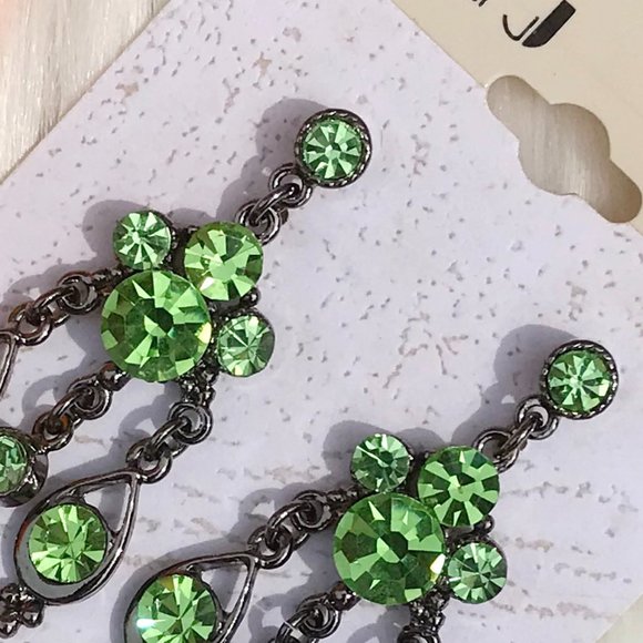 Boho Earrings Green Rhinestone Dressy Drop Dangles Dark Antique Silvertone Med - Picture 2 of 4